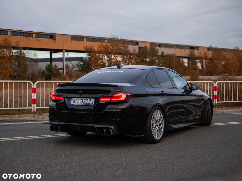 BMW 5 Series 2011 photo 4