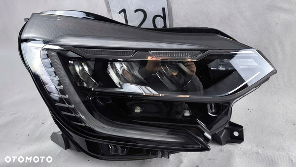 RENAULT CAPTUR II FULL LED PRAWY REFLEKTOR LAMPA 260104900R