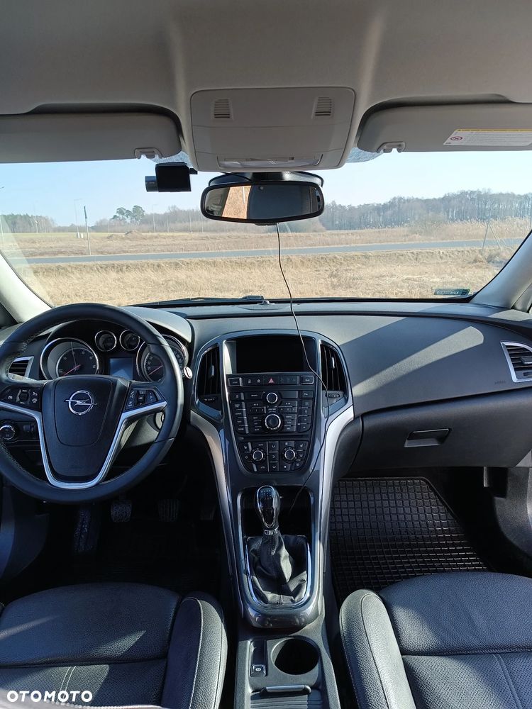 Opel Astra 2.0 CDTI ecoFLEX Start/Stop Exklusiv - 9