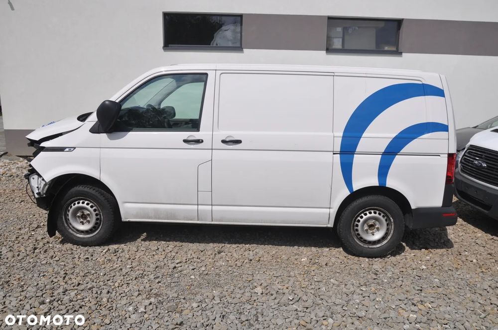 Volkswagen transporter - 8