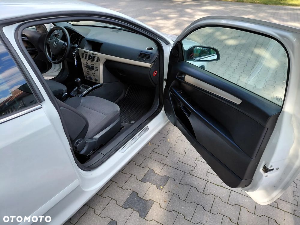 Opel Astra 1.6 Sport - 2