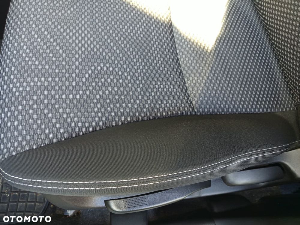 Suzuki Vitara 1.6 Comfort 4WD - 13