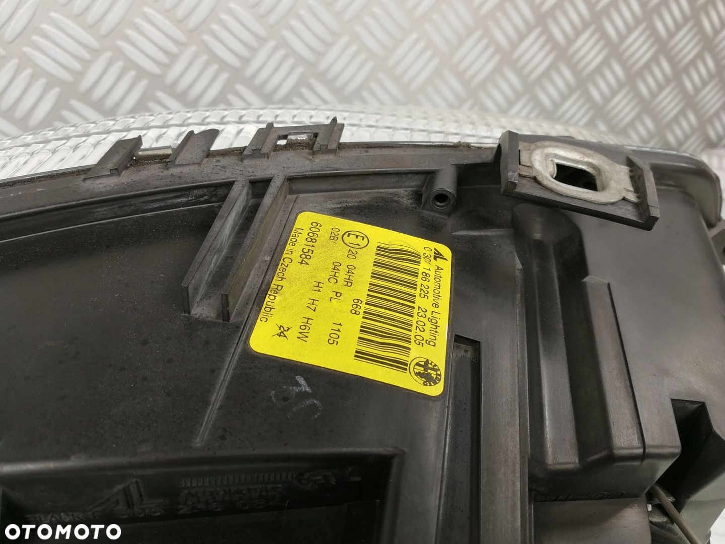 reflektor lampa prawy prawa lewa lewy przód przednia ALFA ROMEO GT 03-10 EU - 14