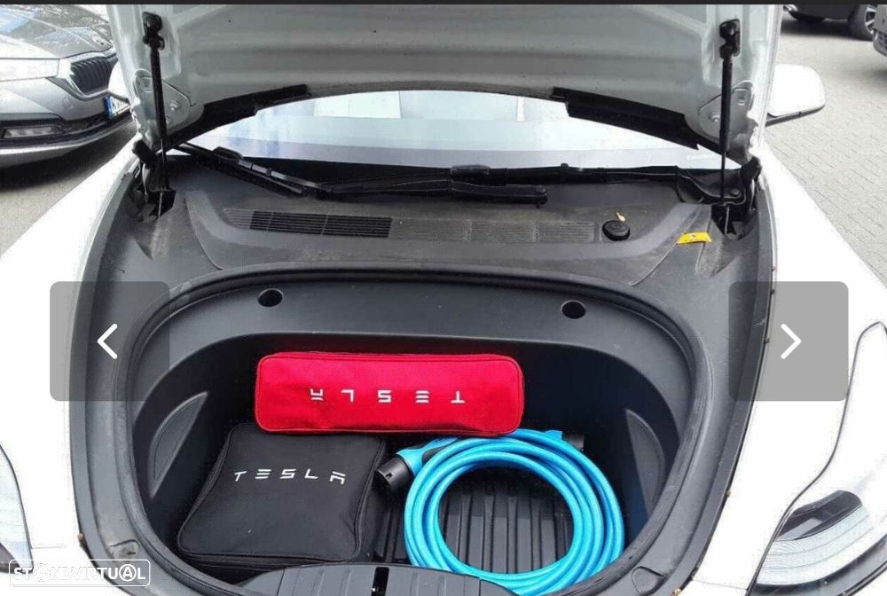 Tesla Model 3 Standard Range Plus RWD - 3