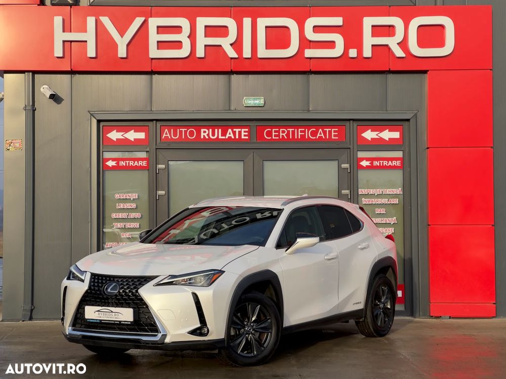 Lexus UX 250h FWD Executive - 4