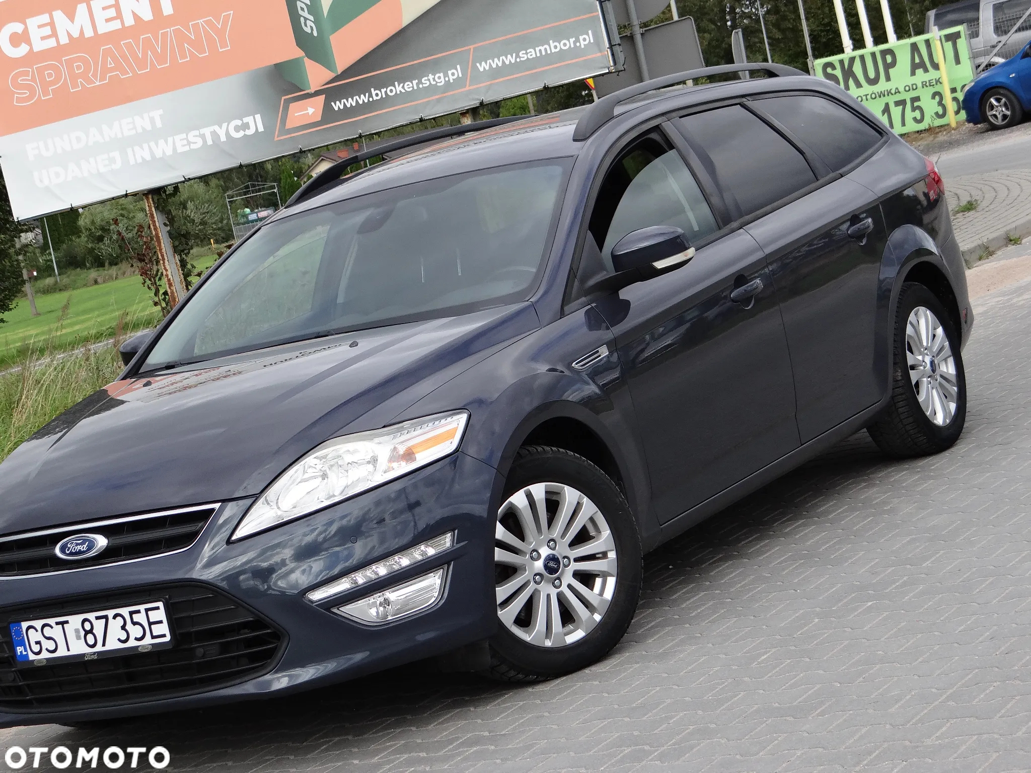 Ford Mondeo - 12