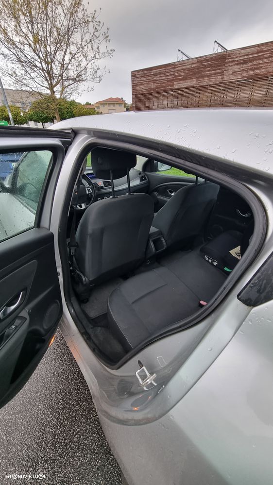 Renault Mégane 1.5 dCi Confort - 5