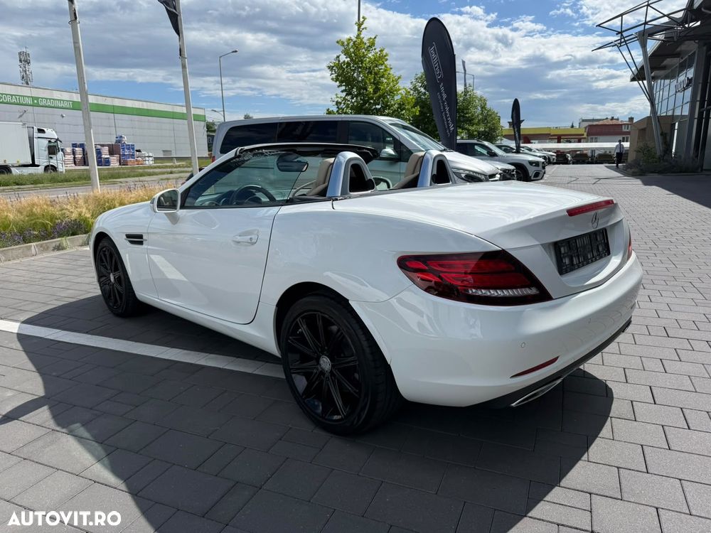 Mercedes-Benz SLC - 5