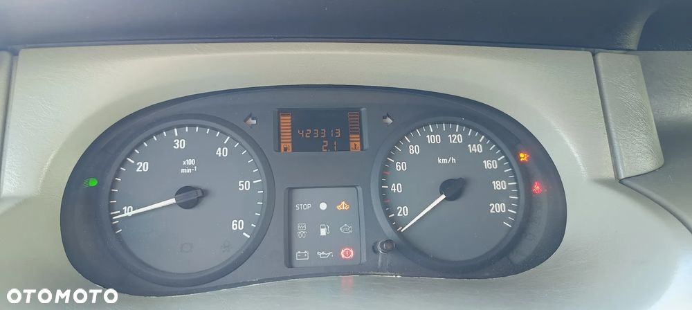 Opel Vivaro - 3
