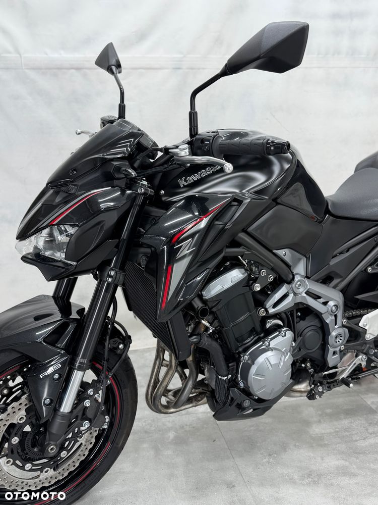 Kawasaki Z 900 - 19