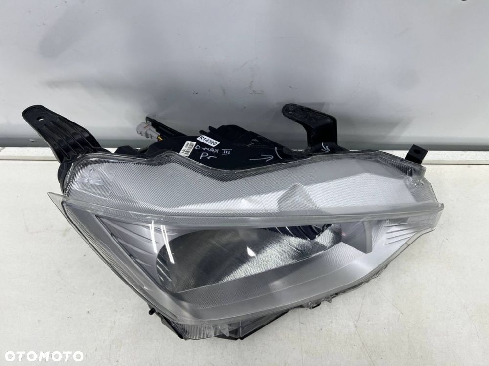 Lampa reflektor Isuzu D-Max Dmax 3 III 20r.- PRAWA przednia zwykła H4 ORYGINALNA 898328-7875 - 9