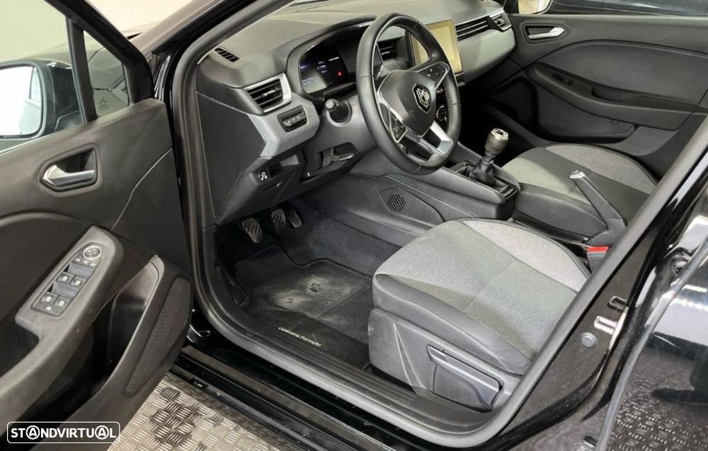 Renault Clio 1.0 TCe Evolution Bi-Fuel - 5