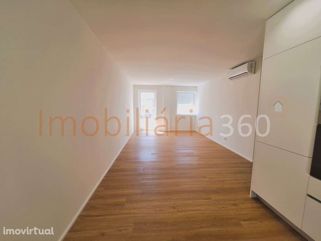 **Apartamento T2 Duplex Novo com 2 Varandas em Matosinhos Sul** - Grande imagem: 2/27