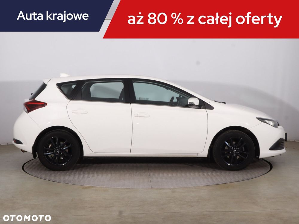 Toyota Auris - 7