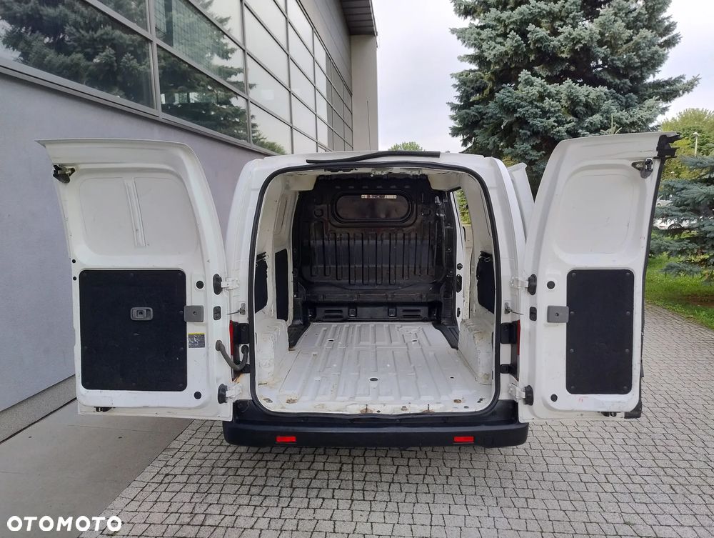 Nissan NV200 PO LIFT 1.5 DCI (90KM) 5-BIEGÓW FULL OPCJA KLIMA TEMPOMAT NAVI KAMERA STAN IDEALNY BEZWYPADKOWY SERWIS KM NIE MA RDZY ! ! ! - 17