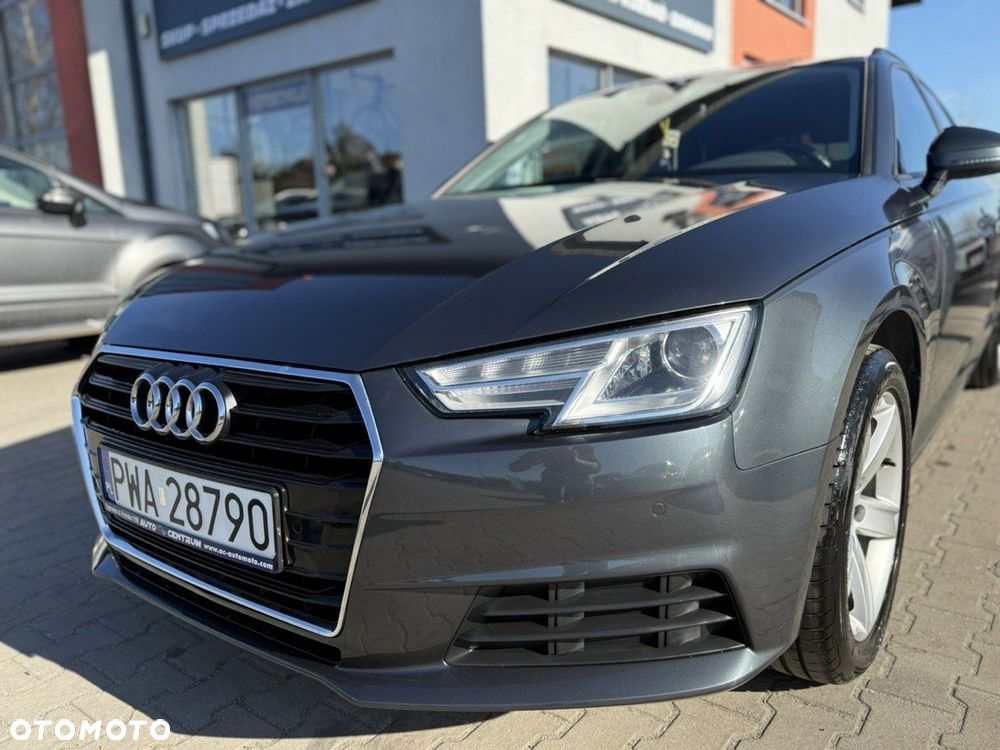 Audi A4 Avant - 4