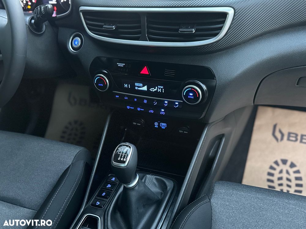 Hyundai Tucson blue 1.6 CRDi 2WD Select - 31