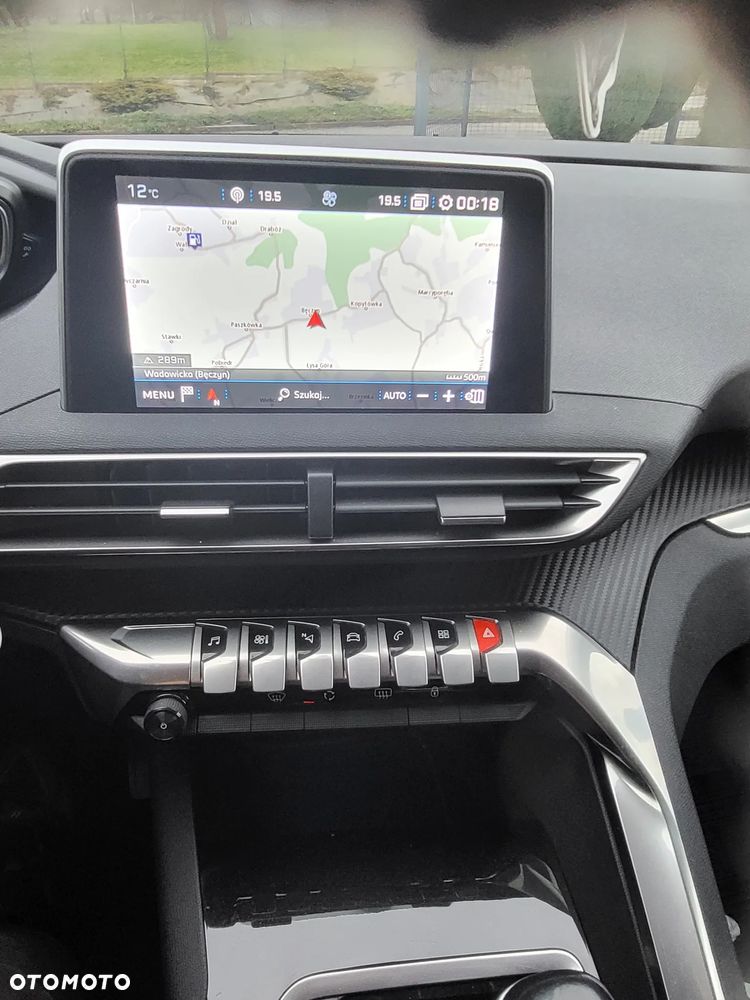 Peugeot 3008 1.2 PureTech Active S&S - 6