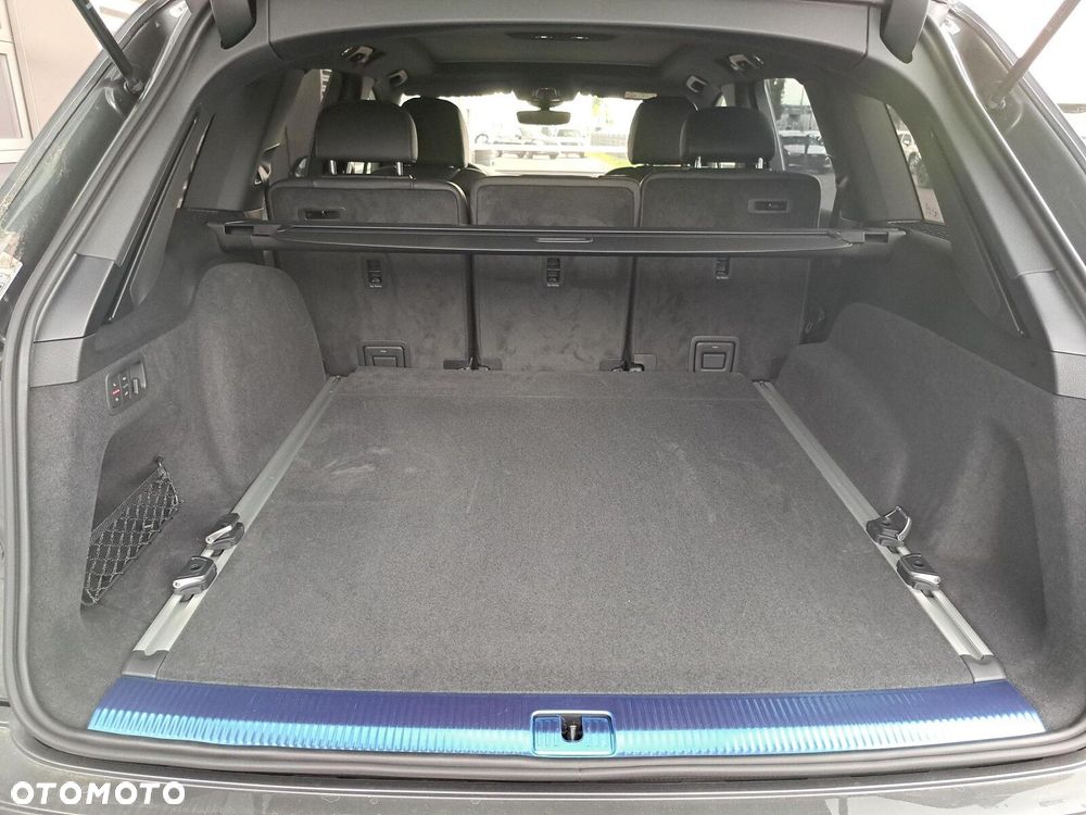 Audi Q7 - 16