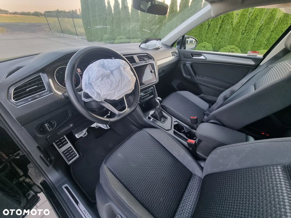 Volkswagen Tiguan 1.5 TSI OPF ACTIVE - 10