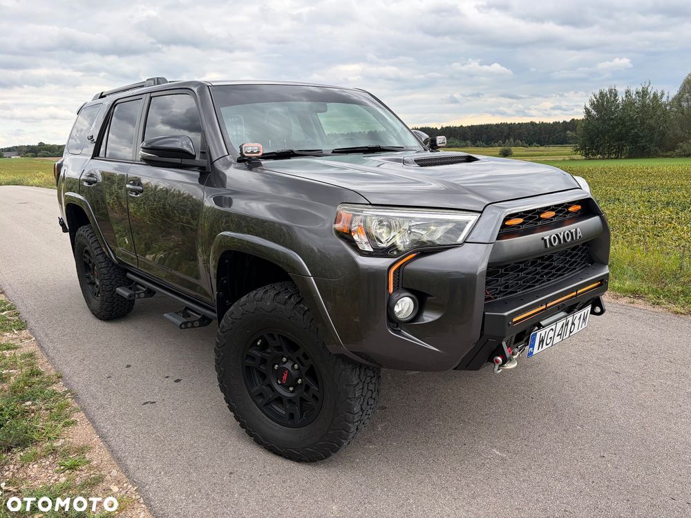 Toyota 4-Runner - 4