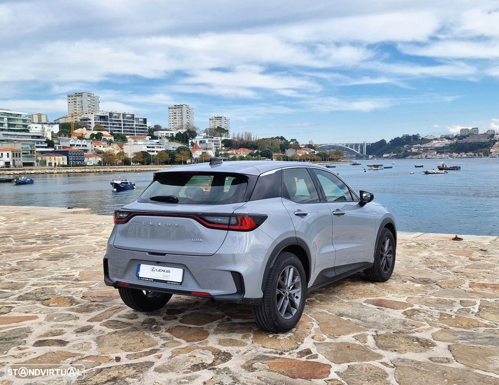 Lexus LBX Standard - 9