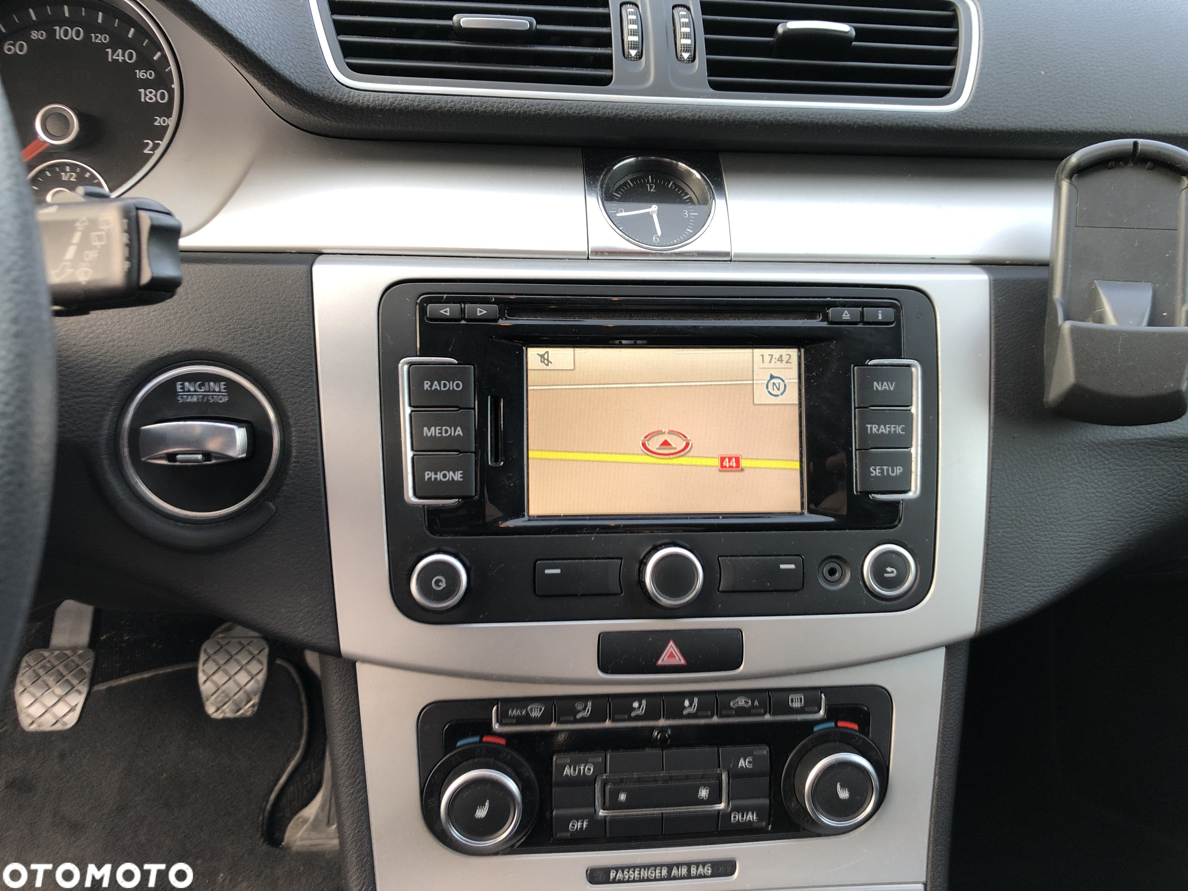 Volkswagen Passat Variant 1.4 TSI Comfortline - 13
