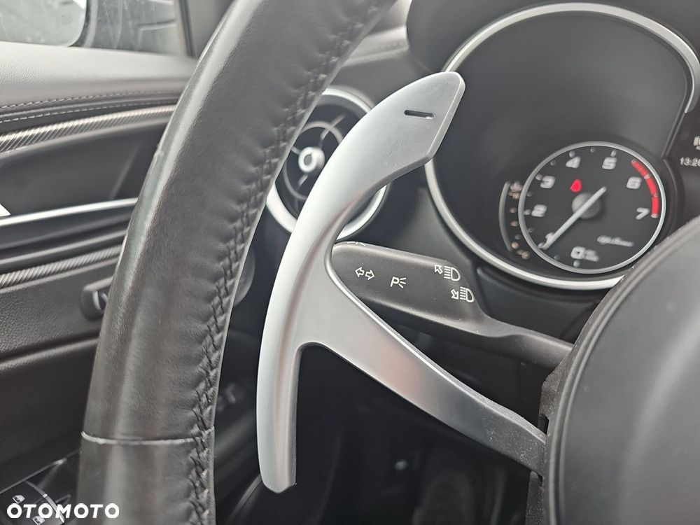 Alfa Romeo Stelvio 2.0 Turbo Veloce Q4 - 23