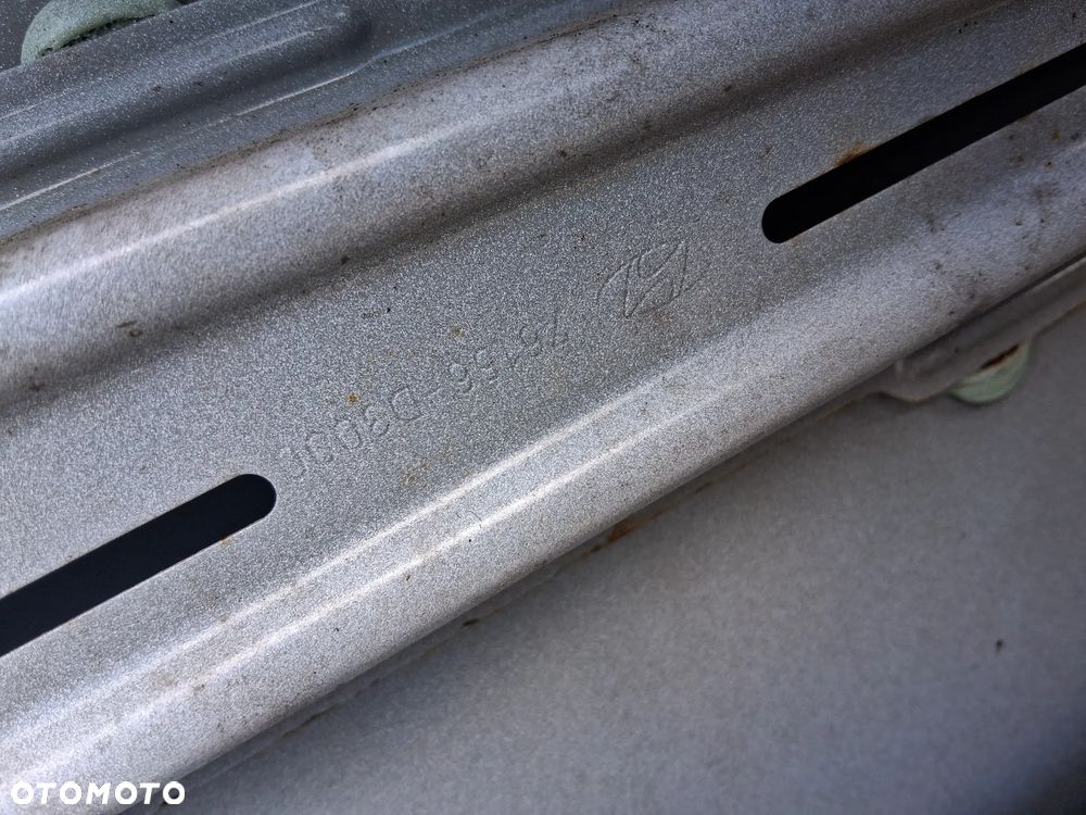 Drzwi przod lewe HYUNDAI TUCSON III 3 15-21 76156-D3000 - 5