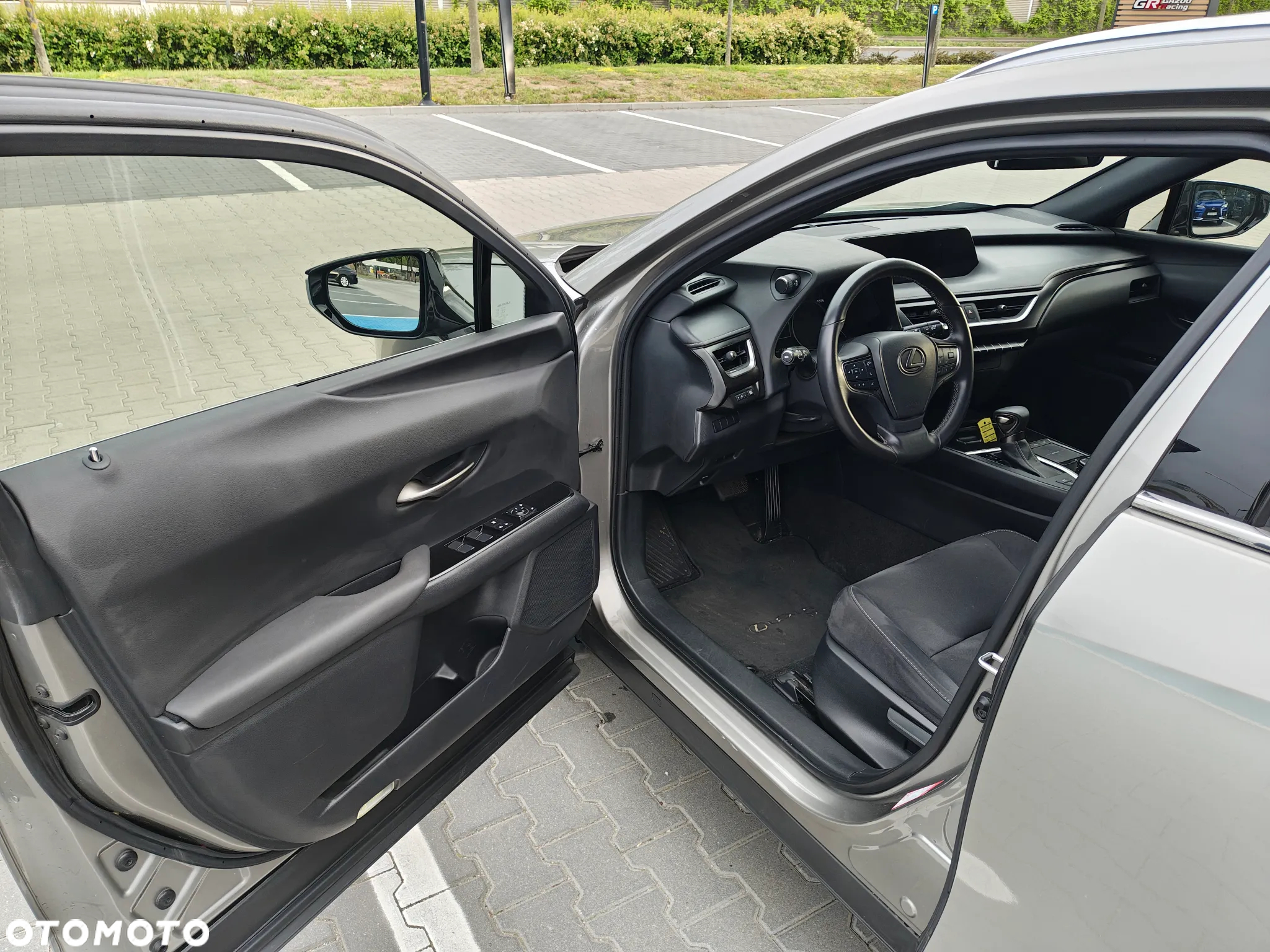 Lexus UX 250h GPF Business Edition 2WD - 7