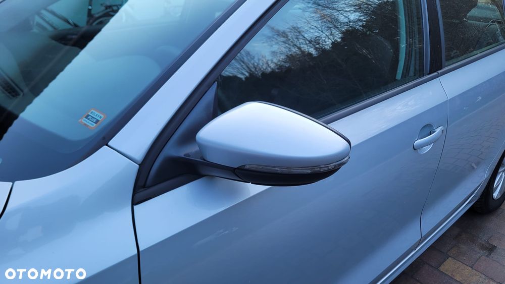 Volkswagen Jetta 1.2 TSI BlueMotion Technology Comfortline - 11