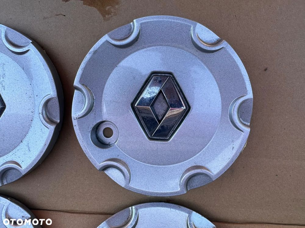 Dekielki emblematy Renault NERVASTELLA /  8200.134.772 / Komplet - 4