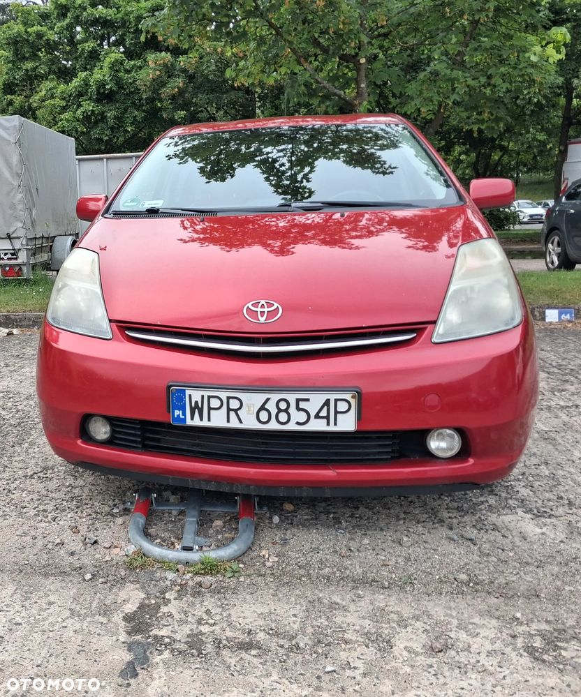 Toyota Prius 1.5 VVT-i Sol - 3