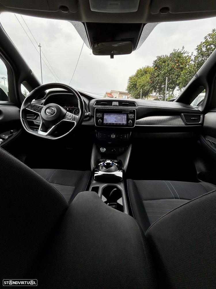 Nissan Leaf 40 kWh Acenta - 12