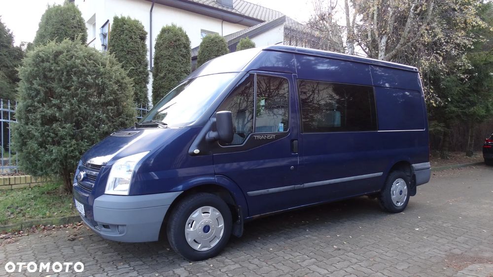 Ford Transit - 1