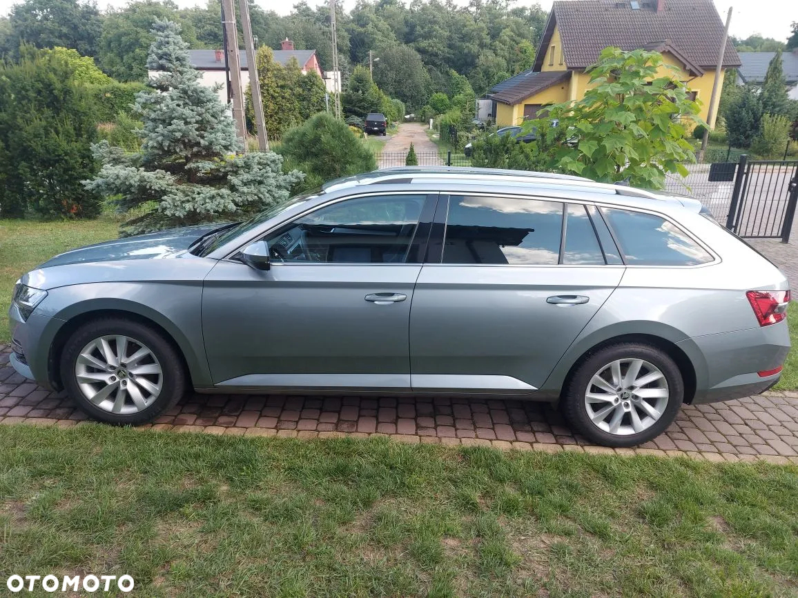 Skoda Superb 2.0 TDI SCR Ambition DSG - 2