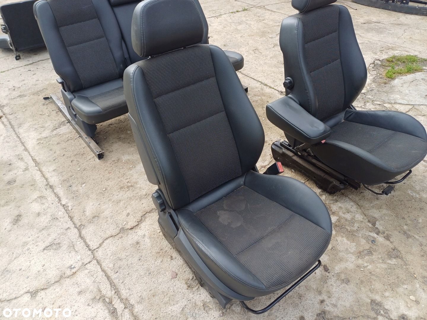 fotele fotel kanapa 7 osob OPEL ZAFIRA B 05-08R - 4