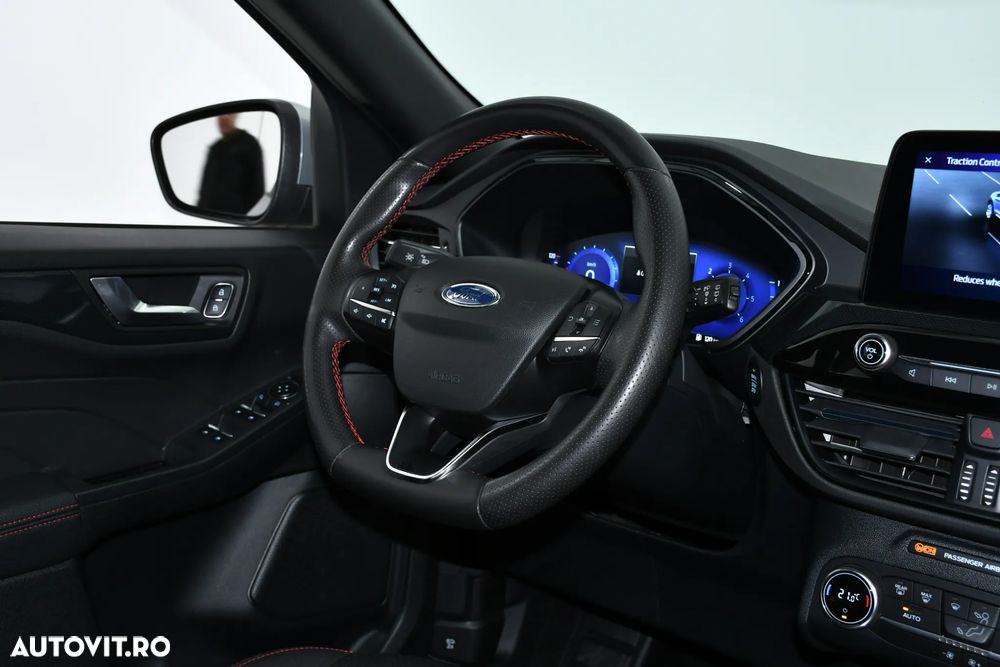 Ford Kuga 2.5 Duratec FHEV ST-LINE - 16