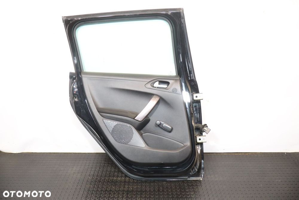 DRZWI LEWY TYŁ PEUGEOT 2008 I 1.2 KTV CROSSOVER - 2