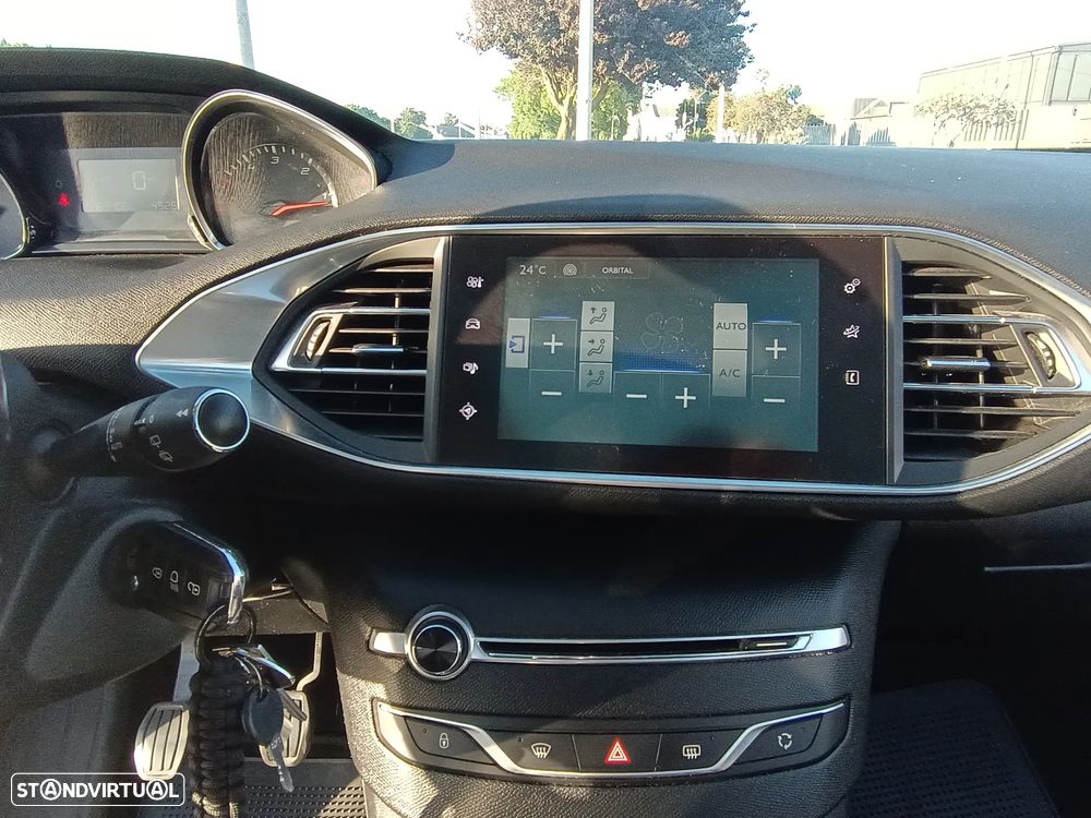 Peugeot 308 SW BlueHDi 120 Stop & Start Active - 5