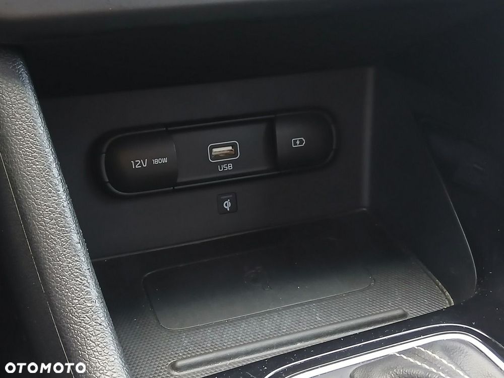 Kia Niro 1.6 GDI Hybrid Business Line - 28