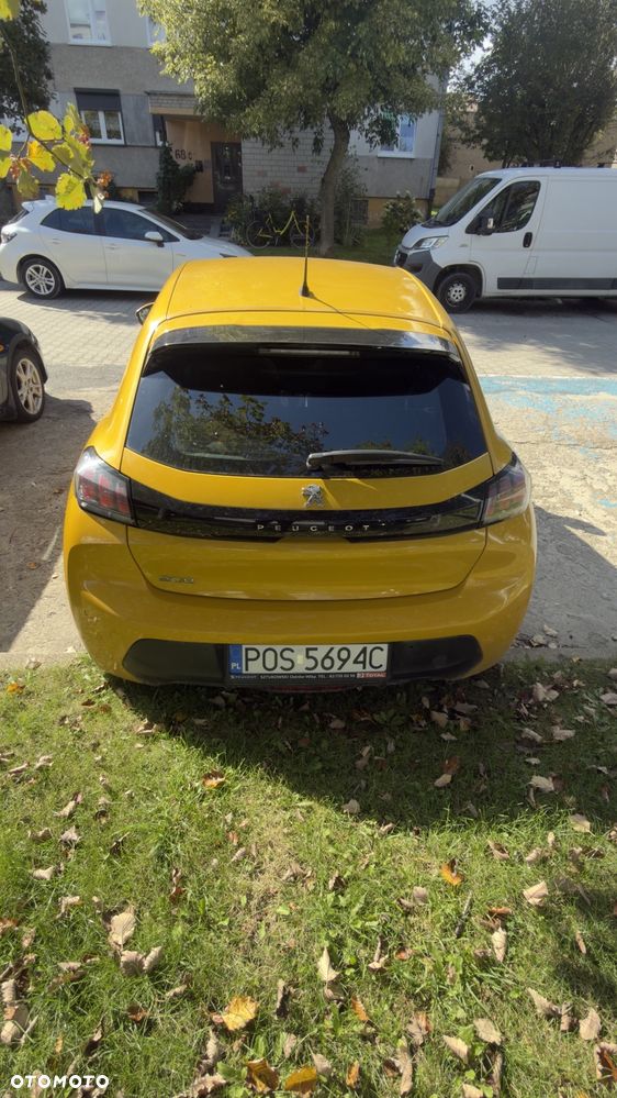 Peugeot 208 1.2 PureTech Like S&S - 4