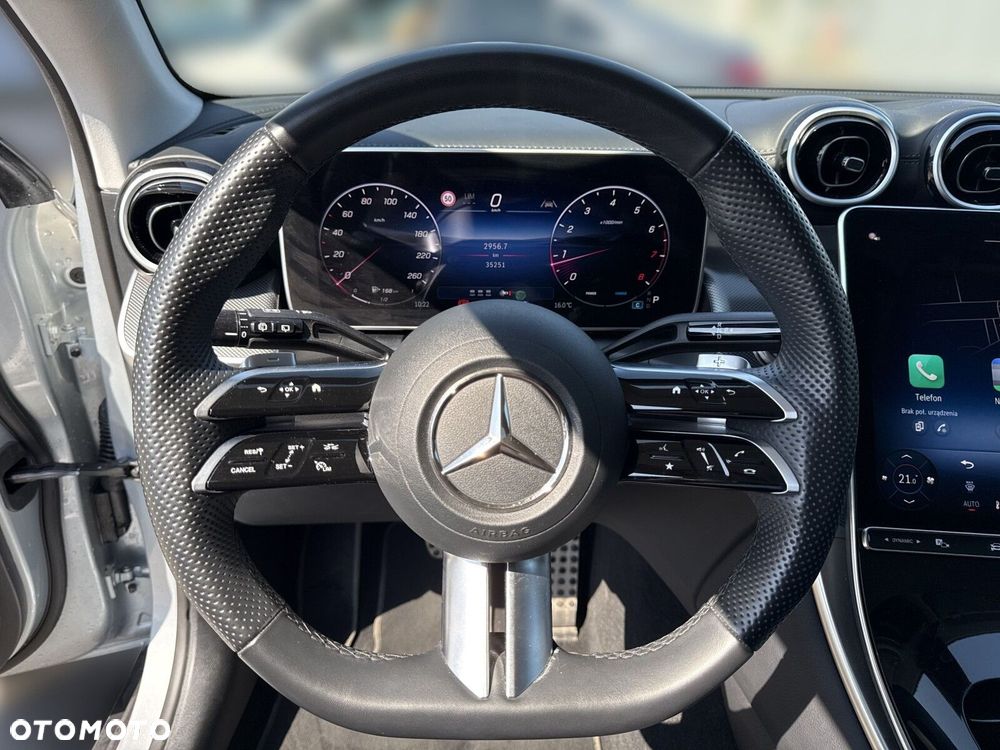 Mercedes-Benz GLC - 12