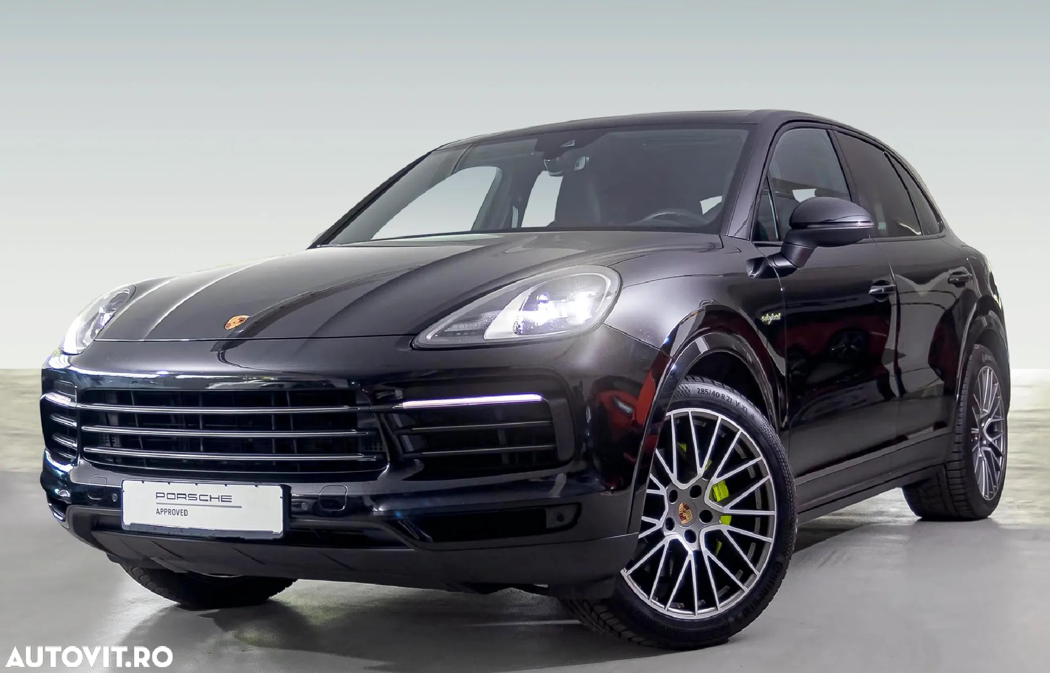 Porsche Cayenne E-Hybrid - 1