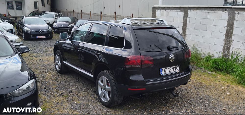 Volkswagen Touareg 3.0 V6 TDI DPF Exclusive Edition - 3
