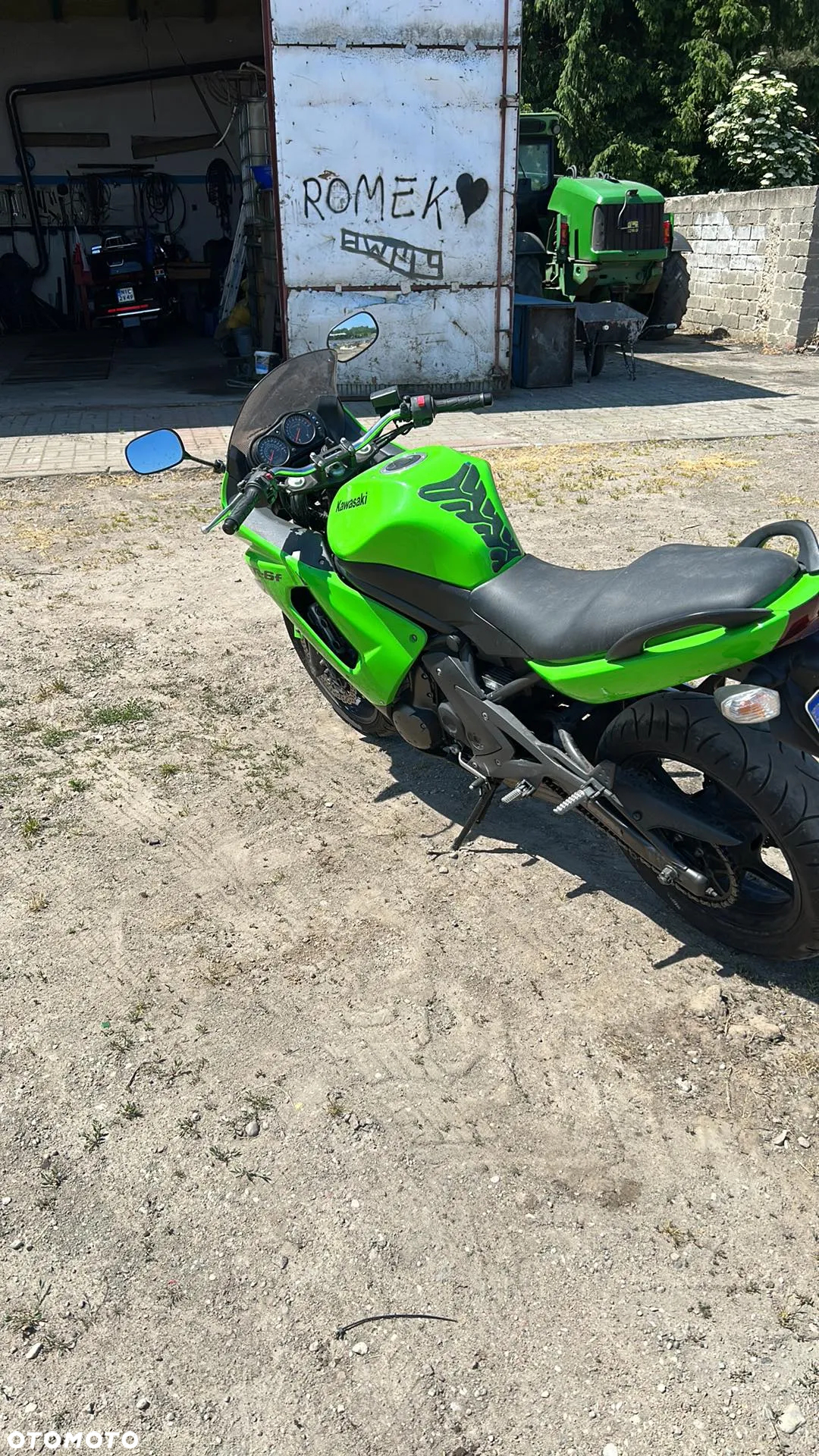 Kawasaki ER - 5