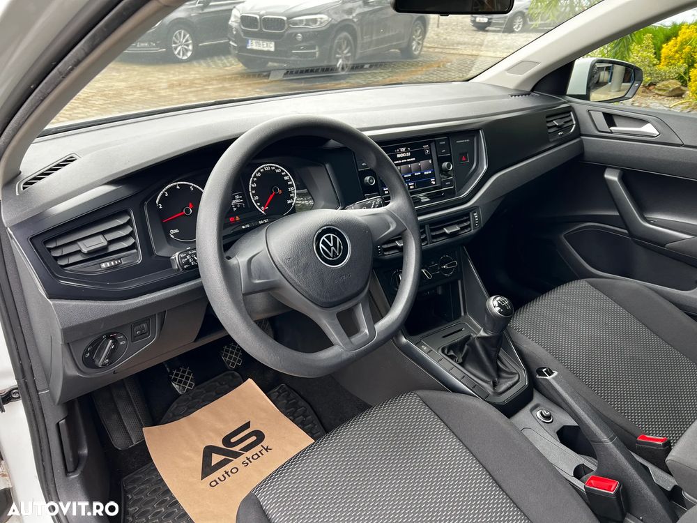 Volkswagen Polo 1.0 MPI Base - 2