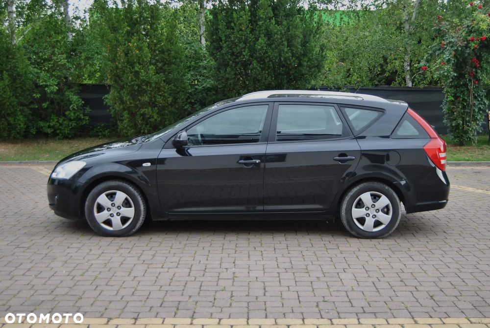Kia Ceed 1.4 Comfort - 16