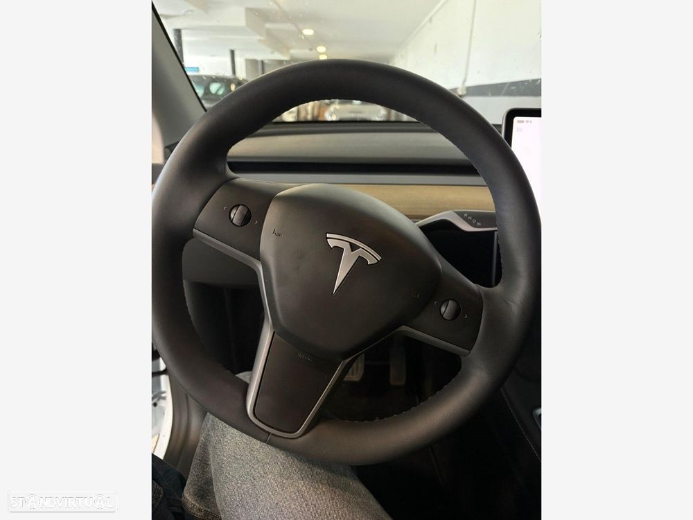 Tesla Model Y Tração Traseira - 8