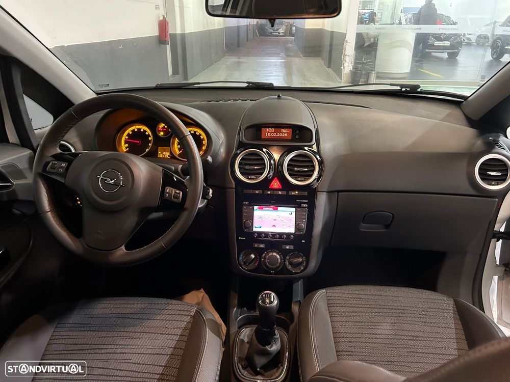 Opel Corsa 1.2 Go! - 17